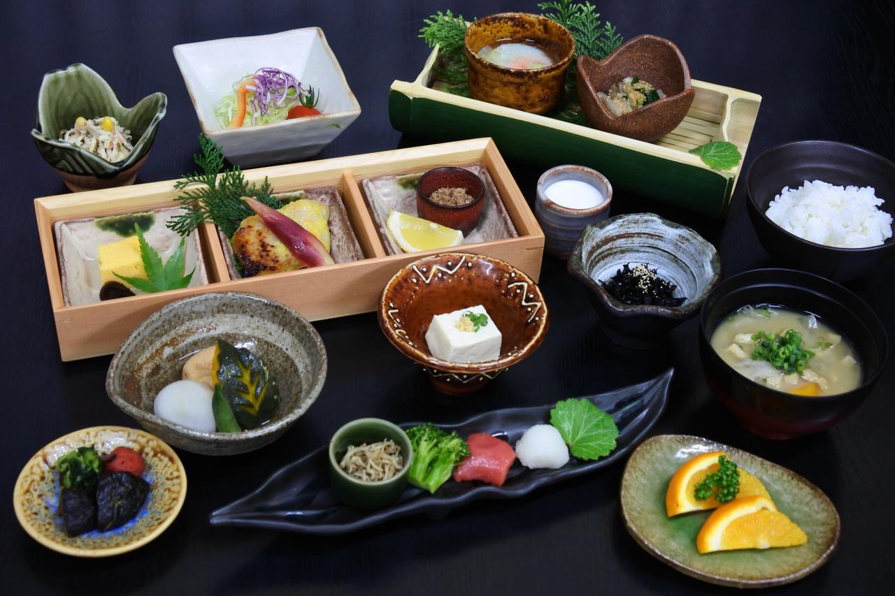 Kurokawa Onsen Yama No Yado Shinmeikan Minamioguni Exterior photo
